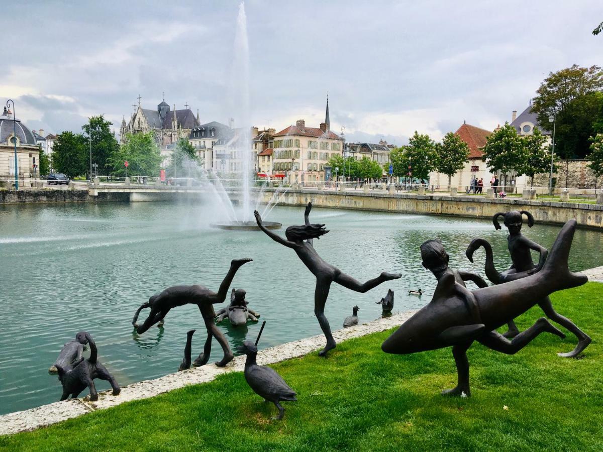 Papillons De Nuit Champagne Troyes Daire Dış mekan fotoğraf